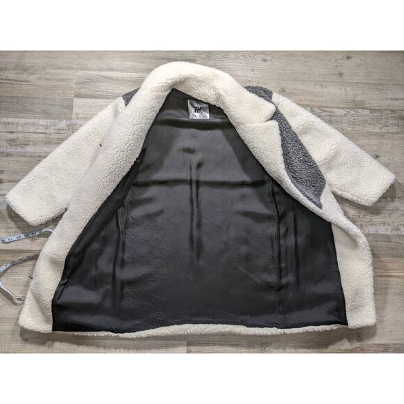 nwot etsy HK brand wool teddy bear coat. - Picture 10 of 15